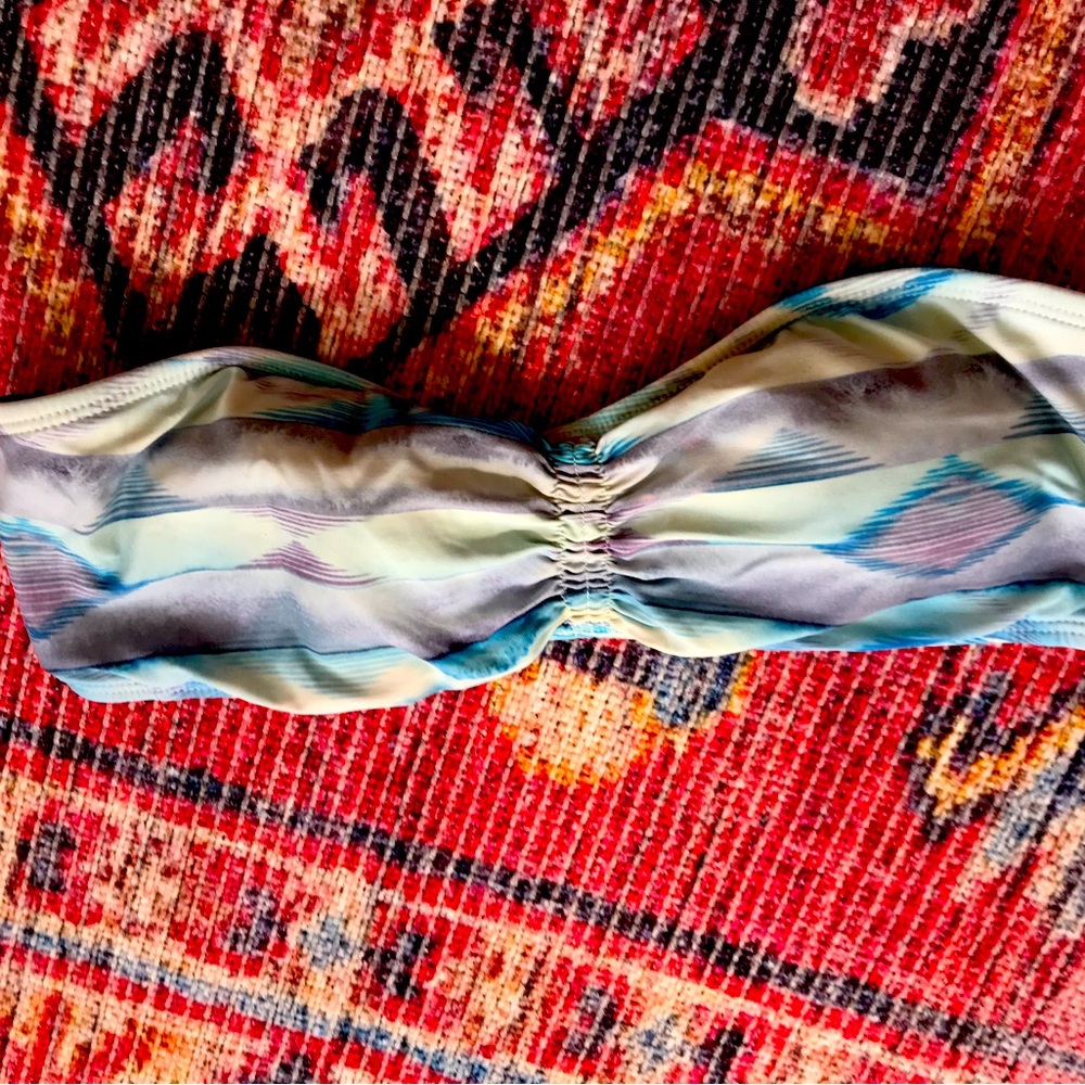Quicksilver womens Bikini top